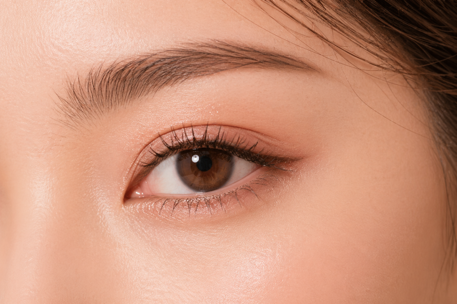 YEUX